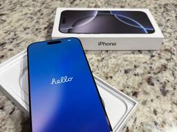 Apple iPhone 16 Pro Max 256 GB Fekete Titán (Kártyafüggetlen)