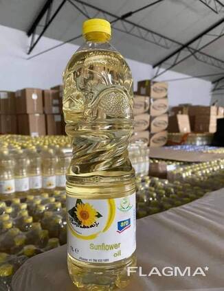 Golden sunflower oil with balanced fatty acids ideal for health focused cooking and nutrit