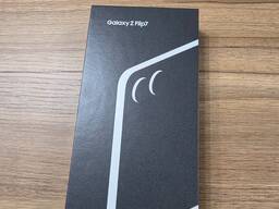 Samsung Galaxy Z Flip 7 512GB kék 5G kártyafüggetlen dual SIM